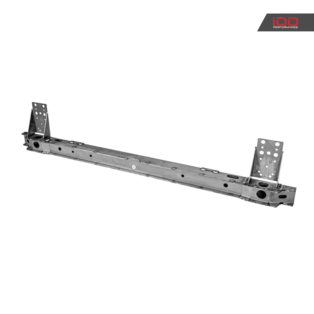 Pas przedni Nissan Patrol Y60